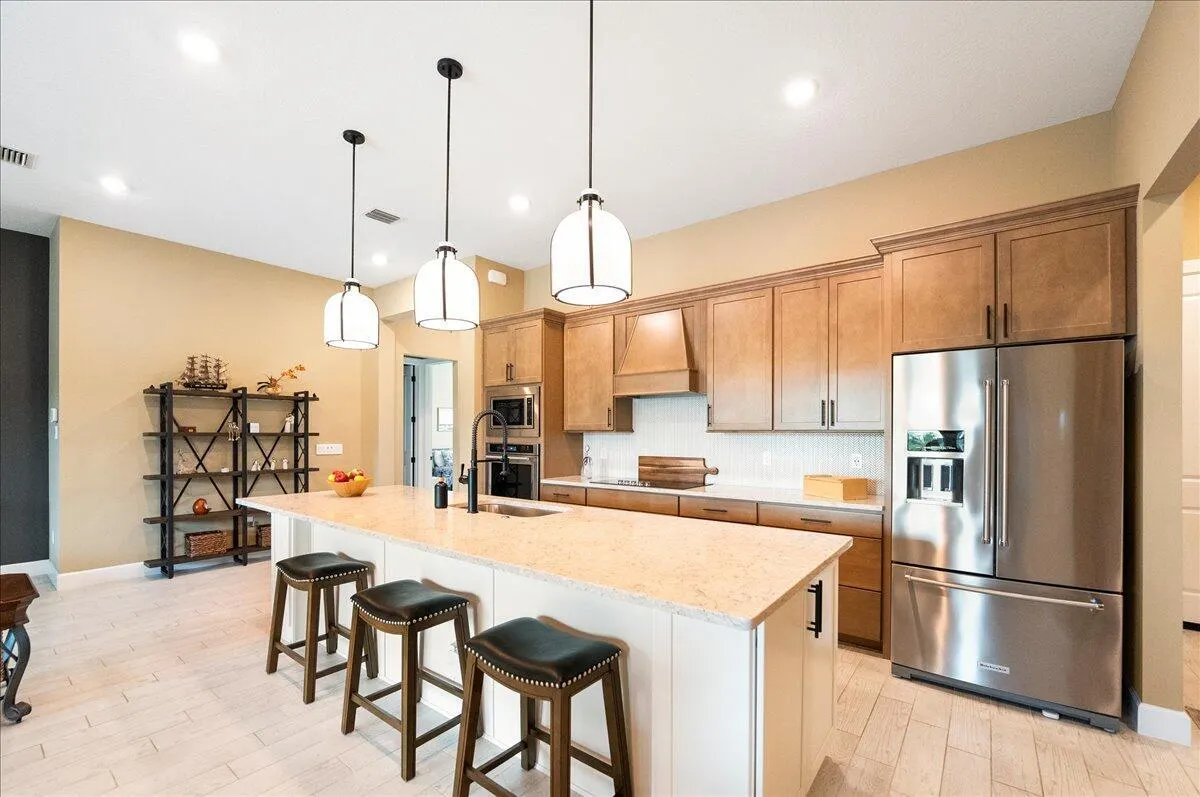 9941 SW Legacy Drive