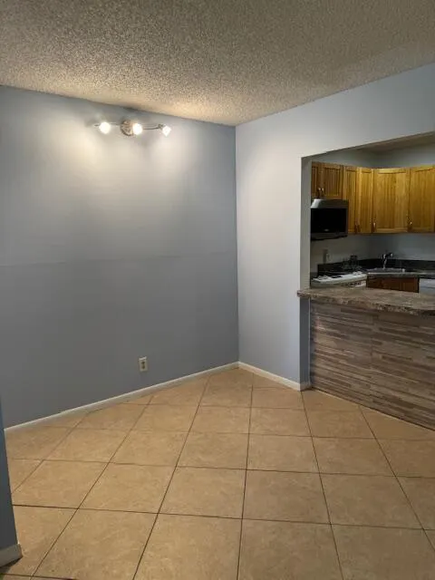 539 Shady Pine Way, #B2