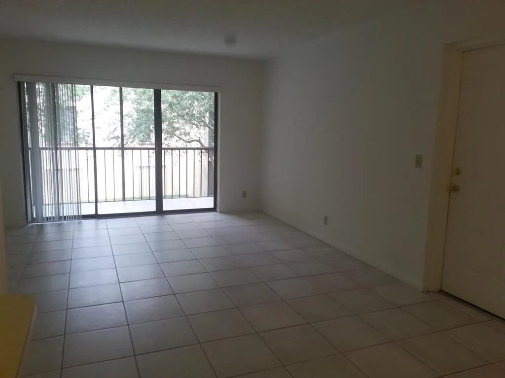 206 Foxtail Drive, #B2