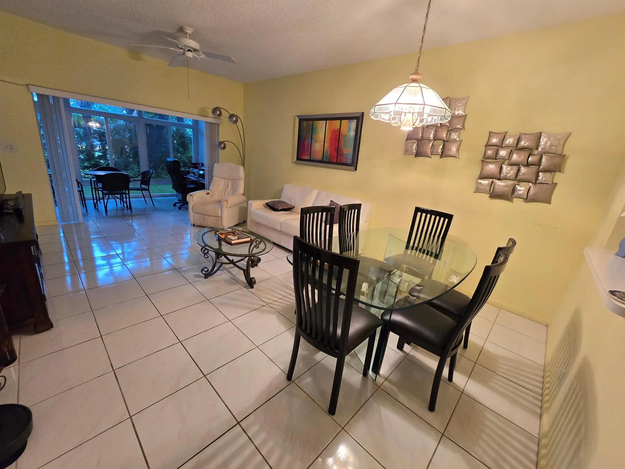 5084 Rose Hill Drive, #1103