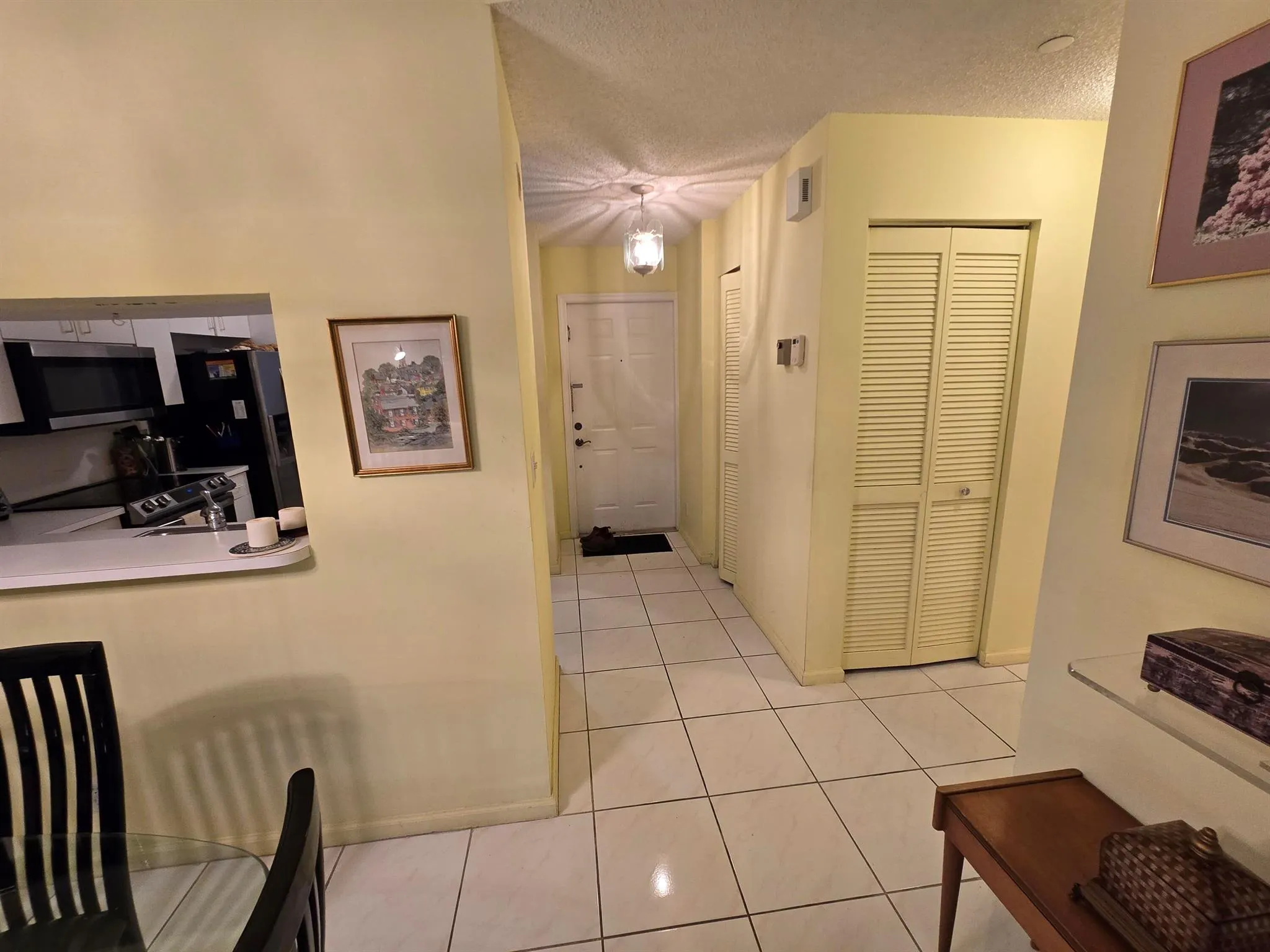 5084 Rose Hill Drive, #1103