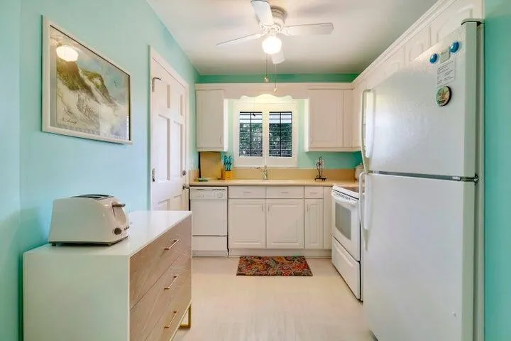 2 Westwood Avenue, #207g