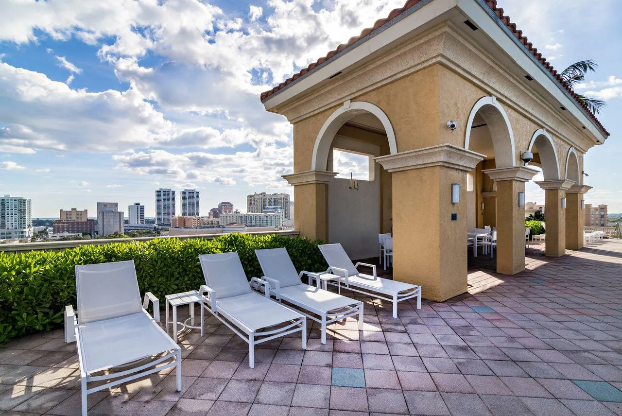 403 S Sapodilla Avenue, #509