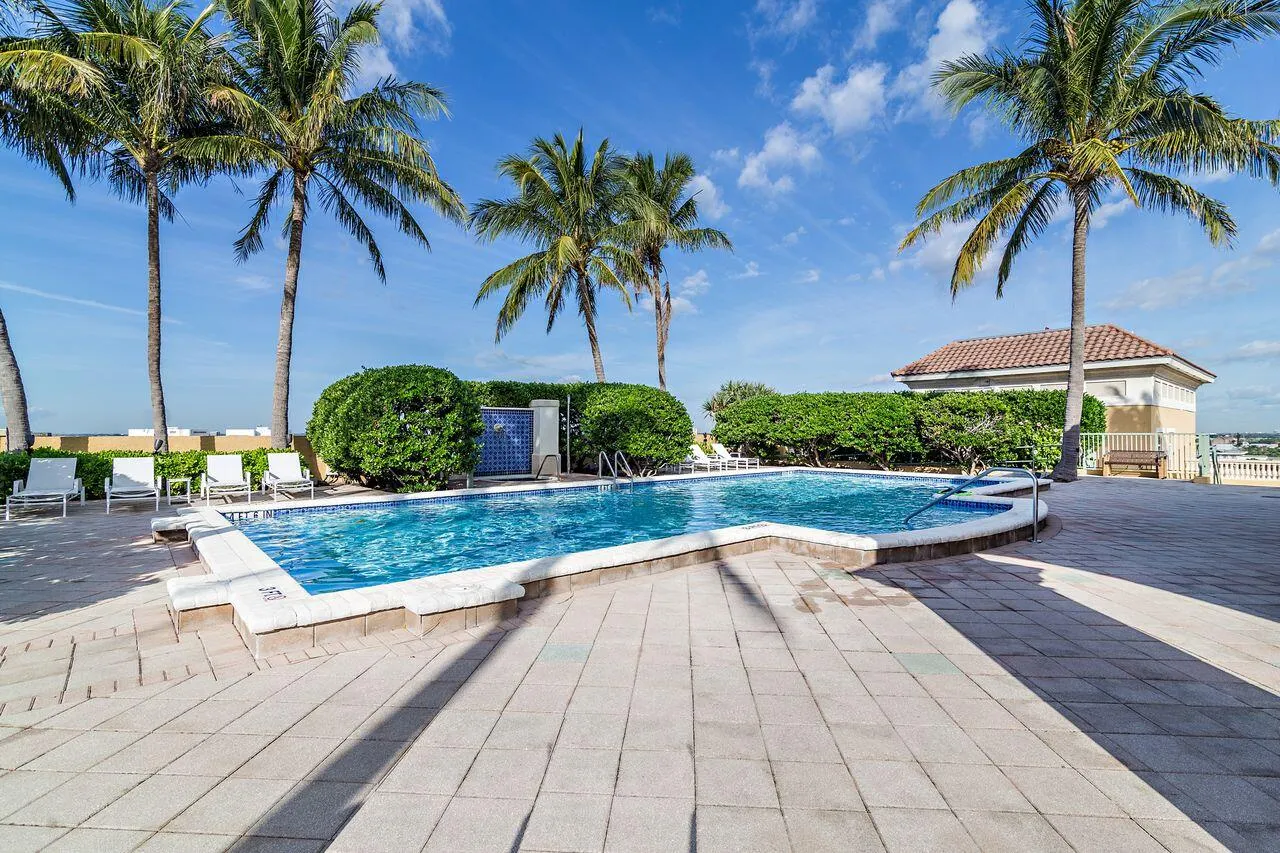 403 S Sapodilla Avenue, #509