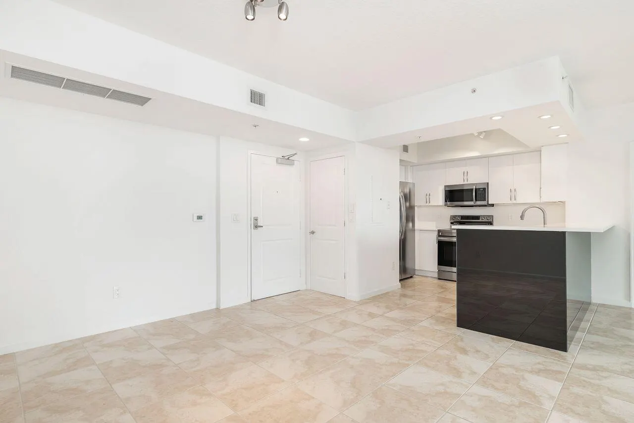403 S Sapodilla Avenue, #509