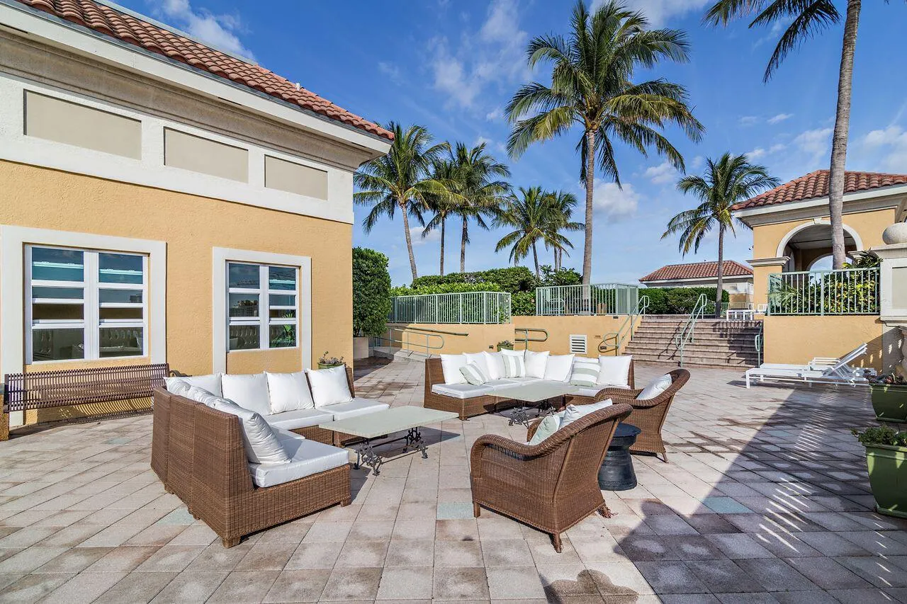403 S Sapodilla Avenue, #509