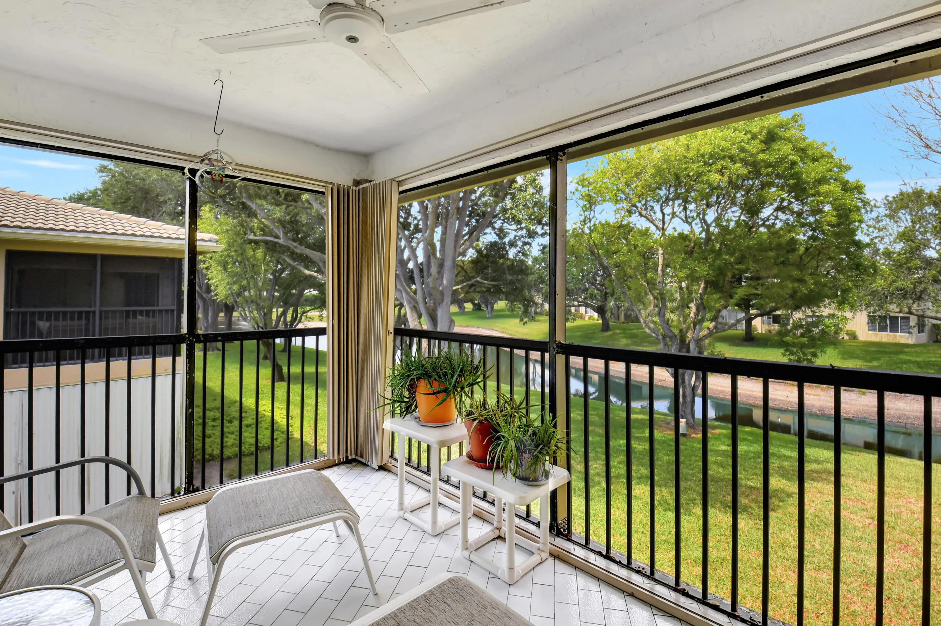 15 Stratford Drive, #B