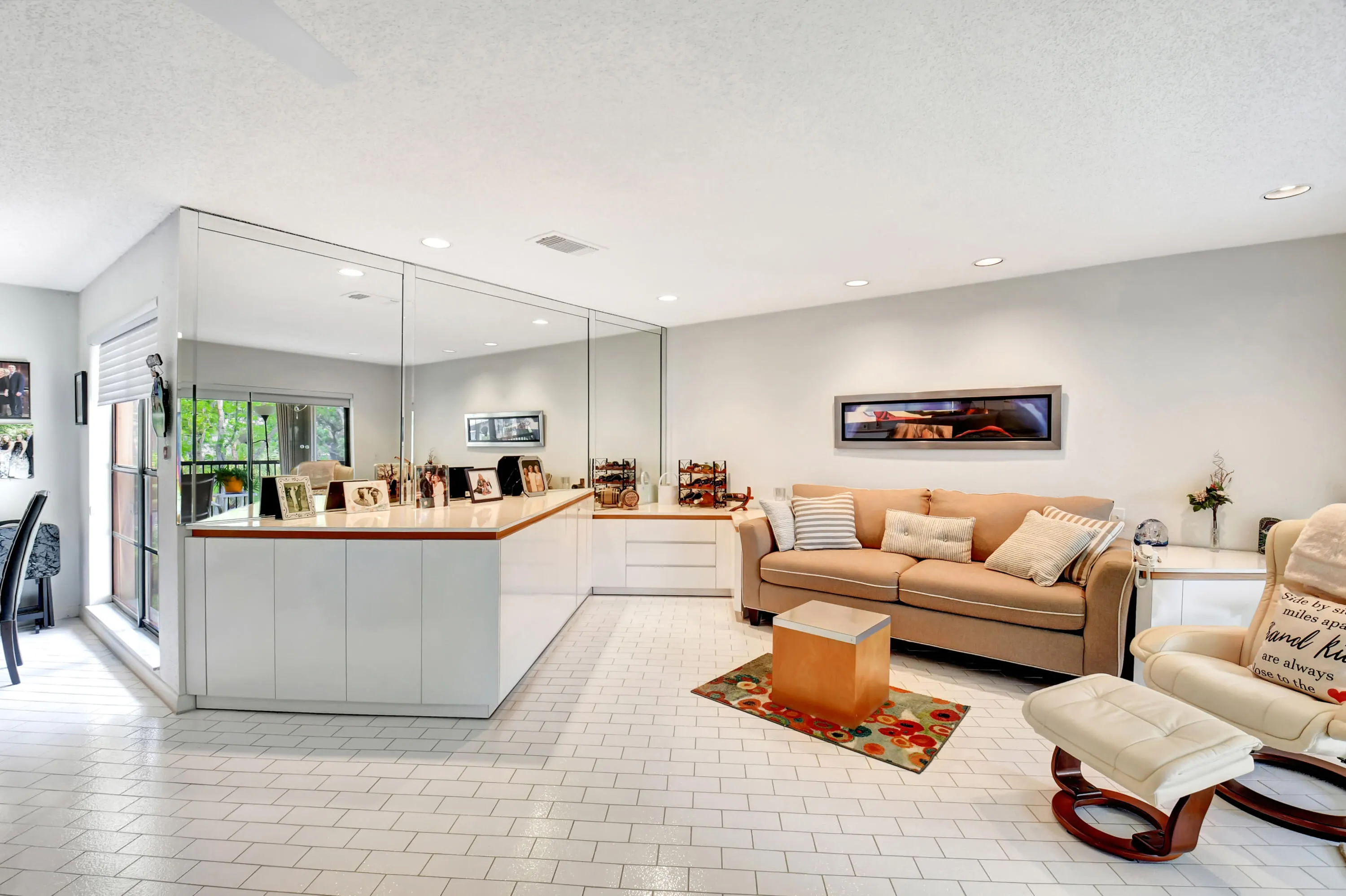 15 Stratford Drive, #B