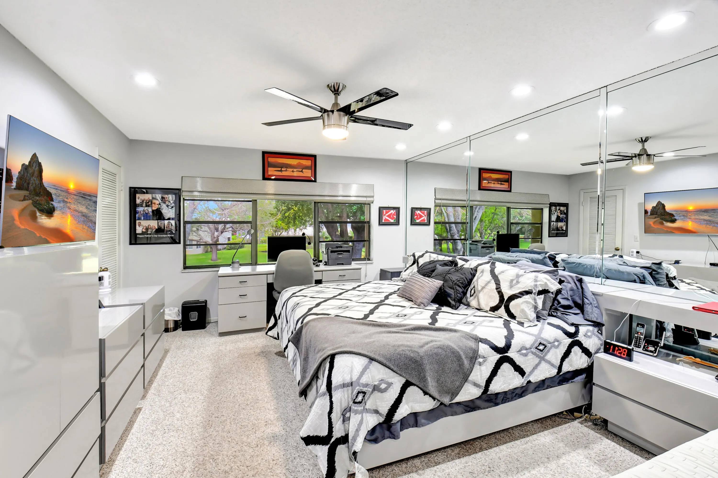 15 Stratford Drive, #B