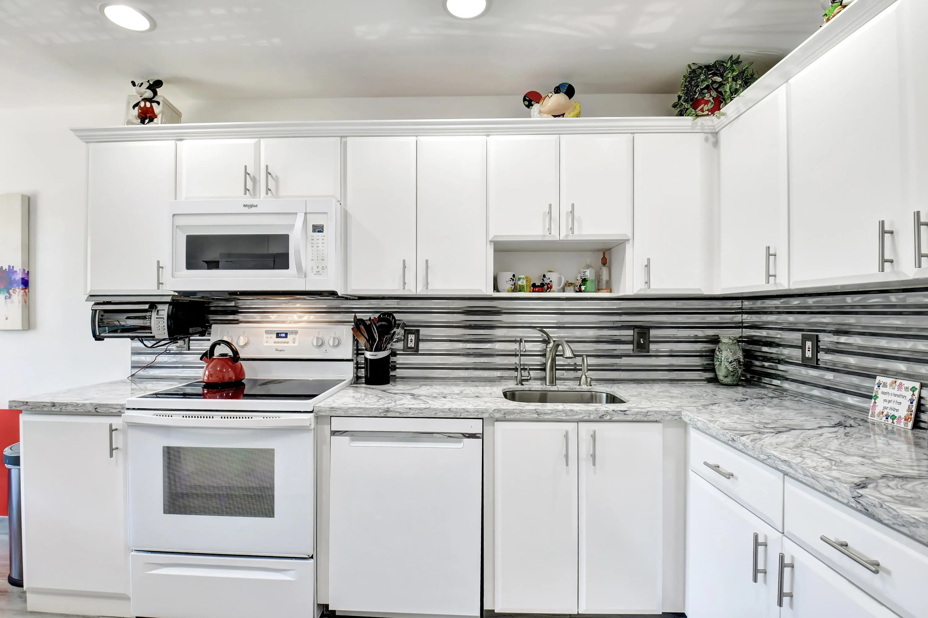 15 Stratford Drive, #B
