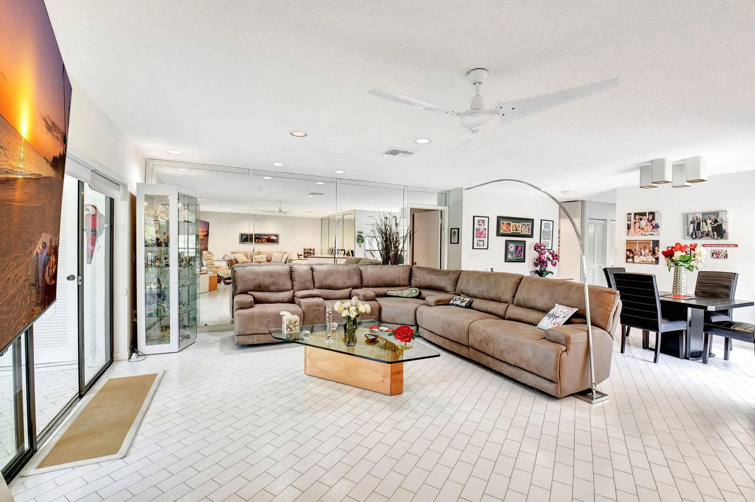 15 Stratford Drive, #B