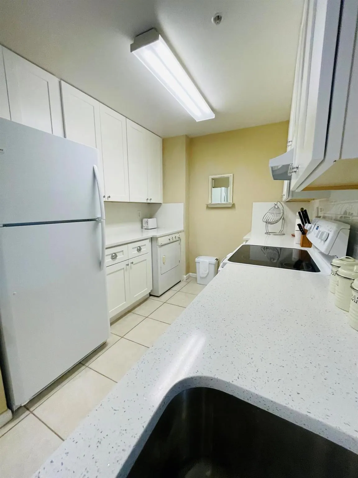 2060 Greenview Shores Boulevard, #303