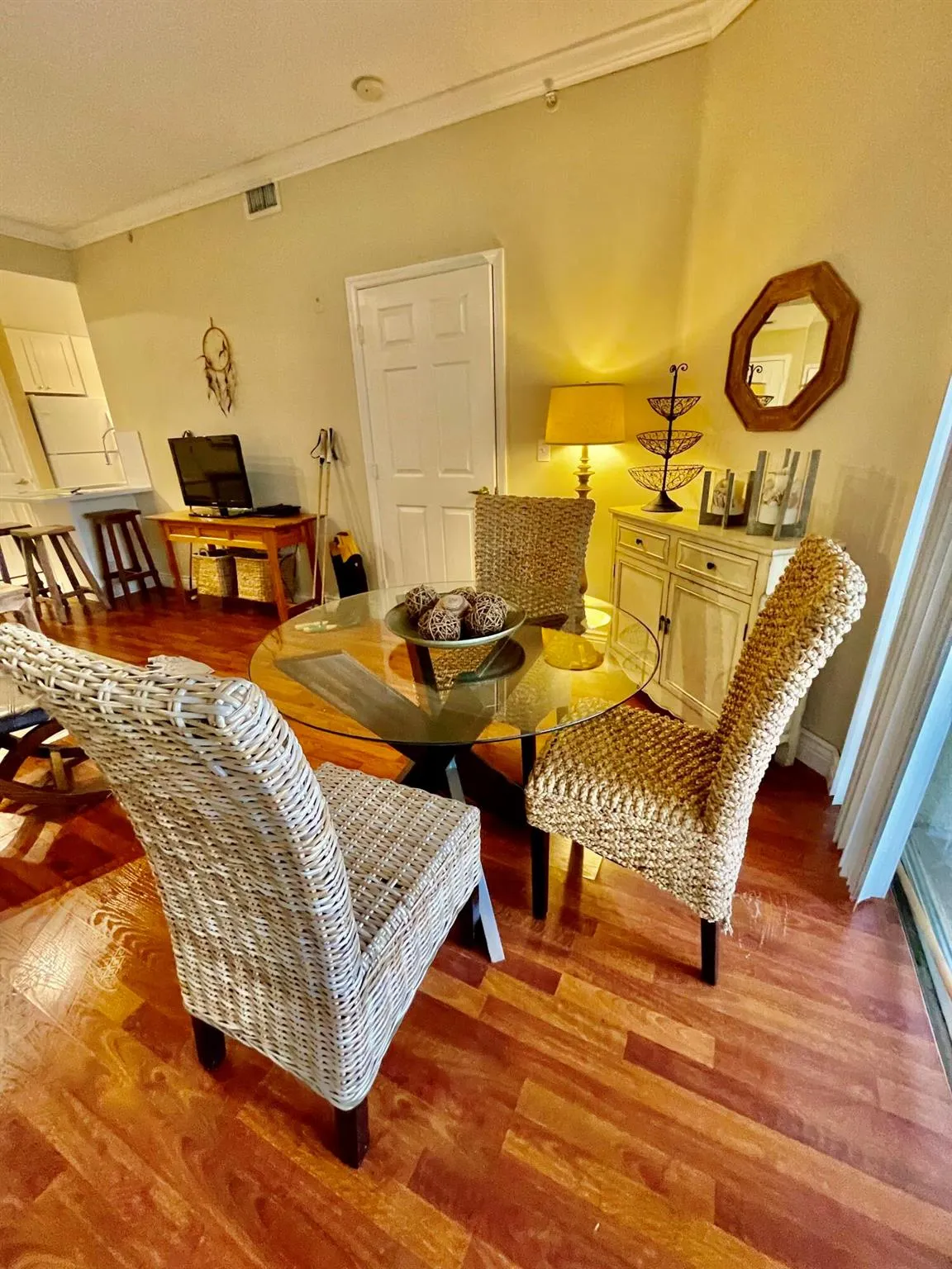 2060 Greenview Shores Boulevard, #303