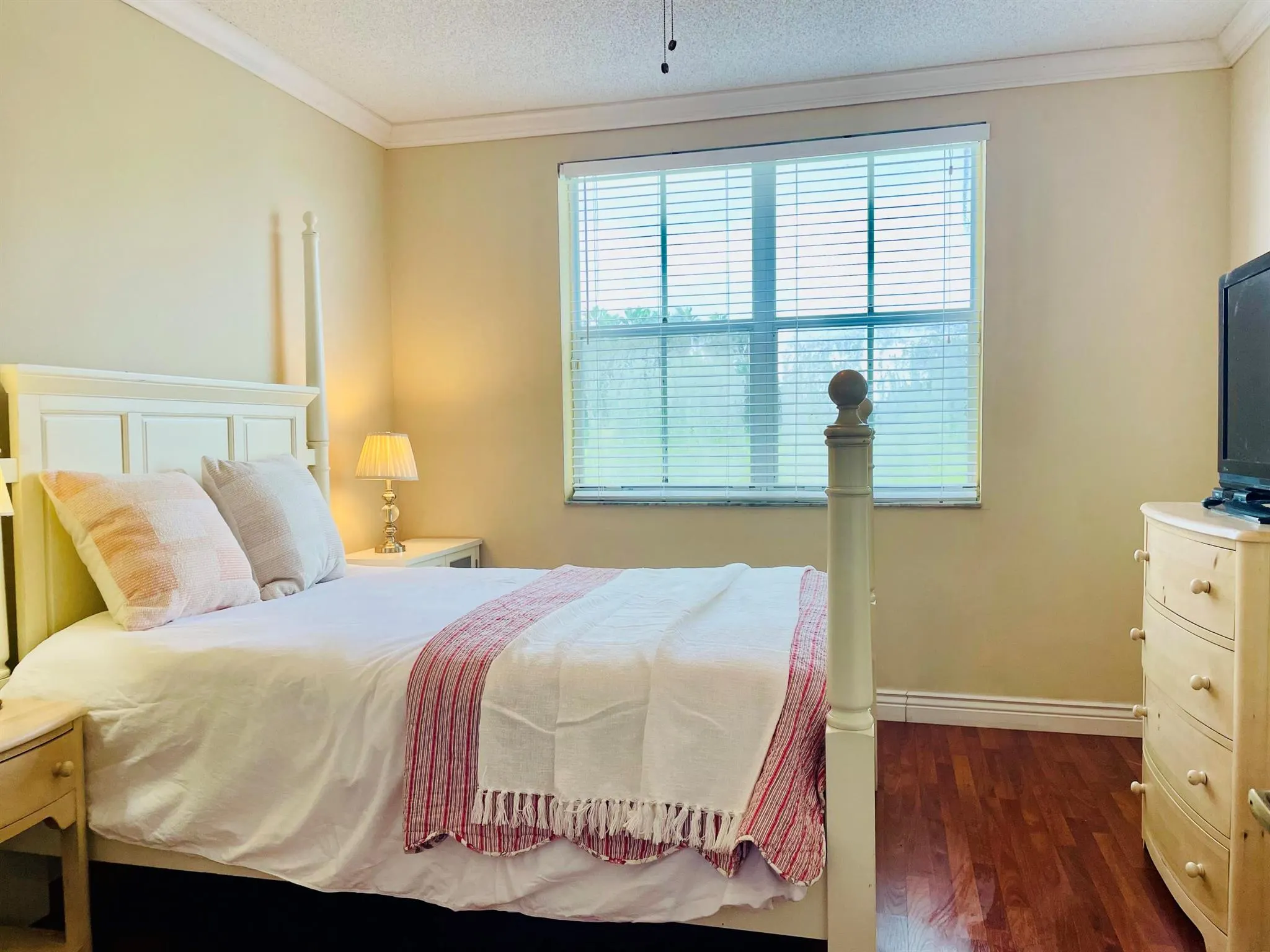 2060 Greenview Shores Boulevard, #303