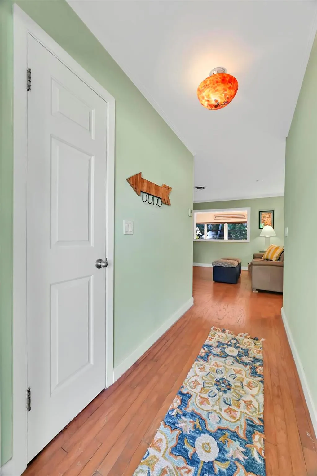 282 SE Edgewood Drive