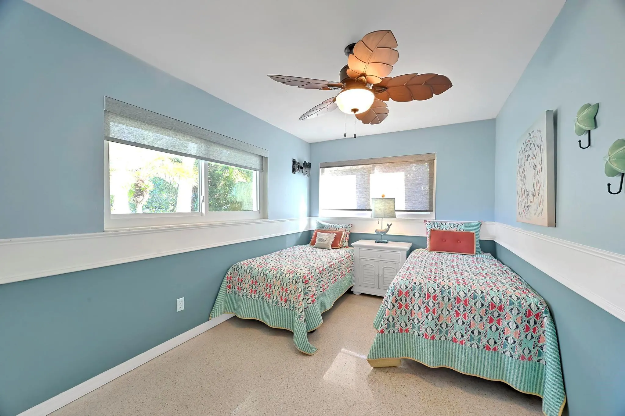 282 SE Edgewood Drive