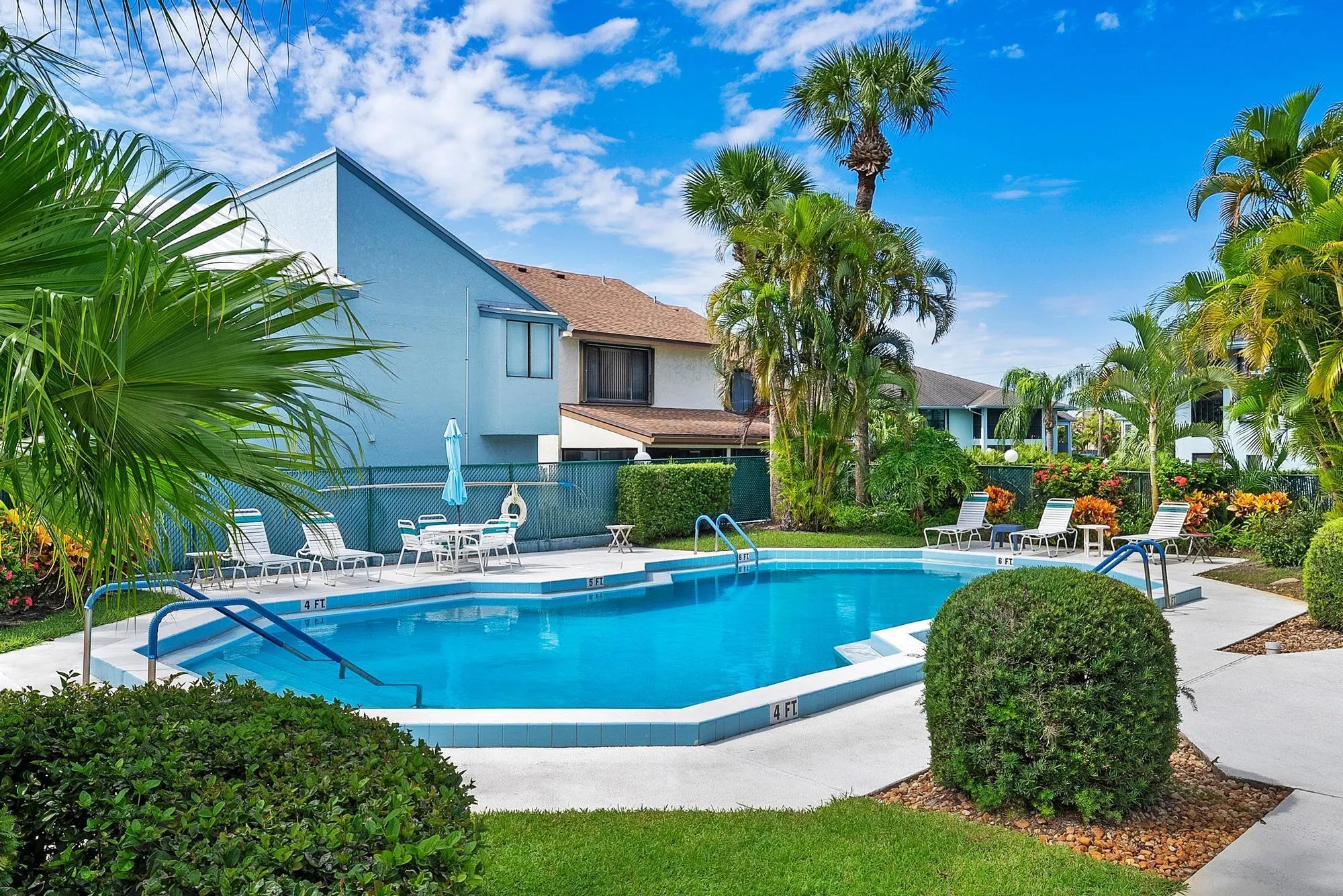 950 S Kanner Hwy, #B-24