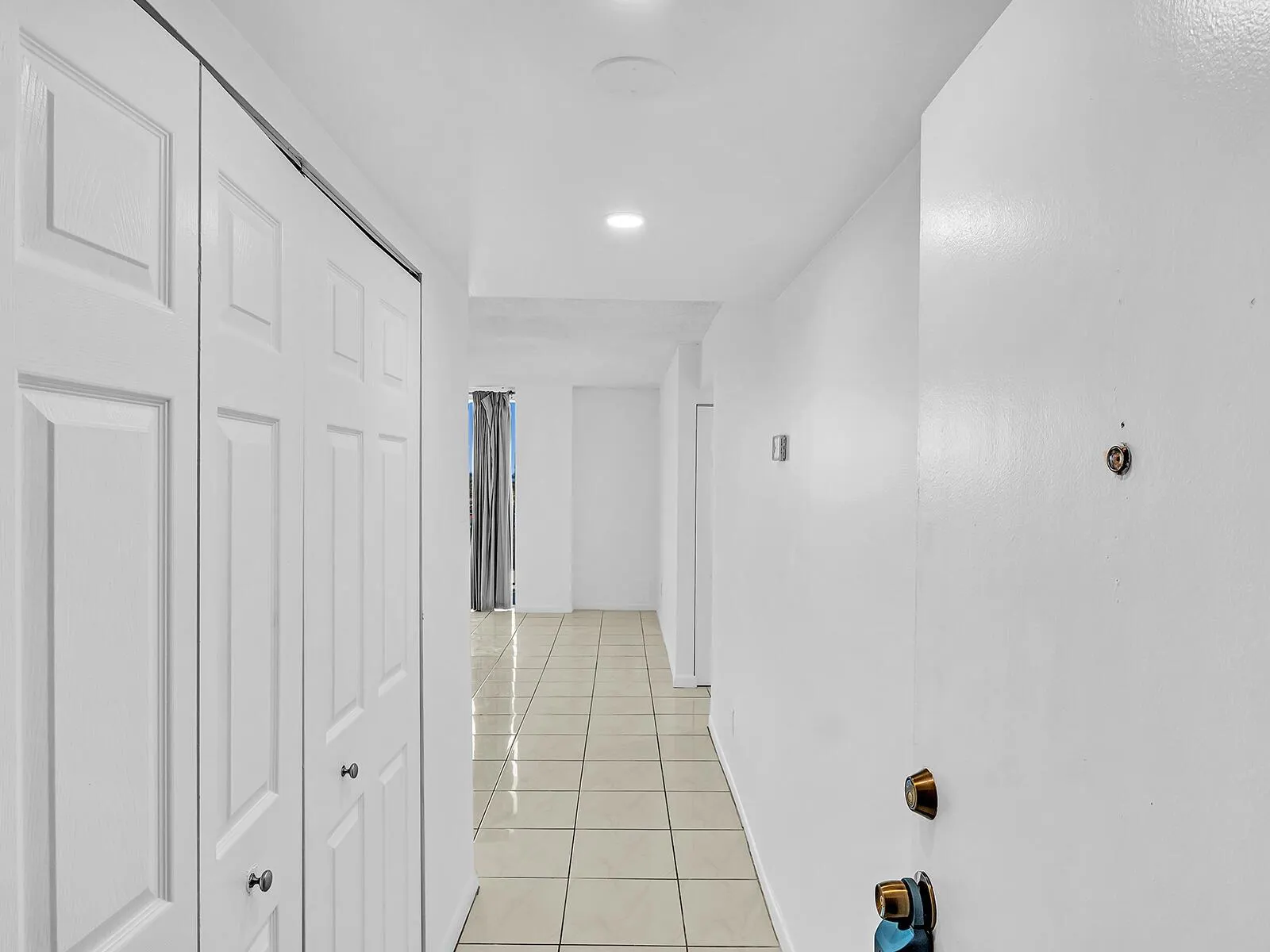 2350 NE 135th Street, #804