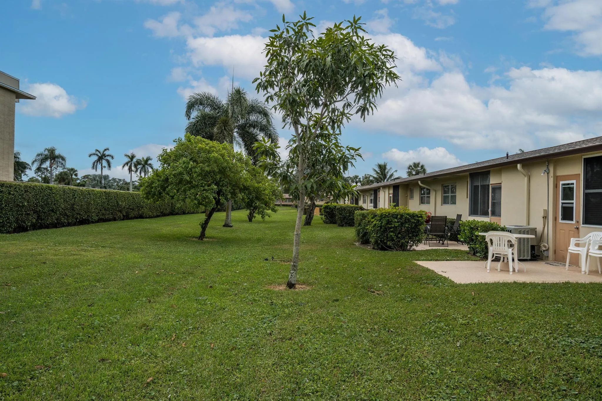2832 W Crosley Drive, #E