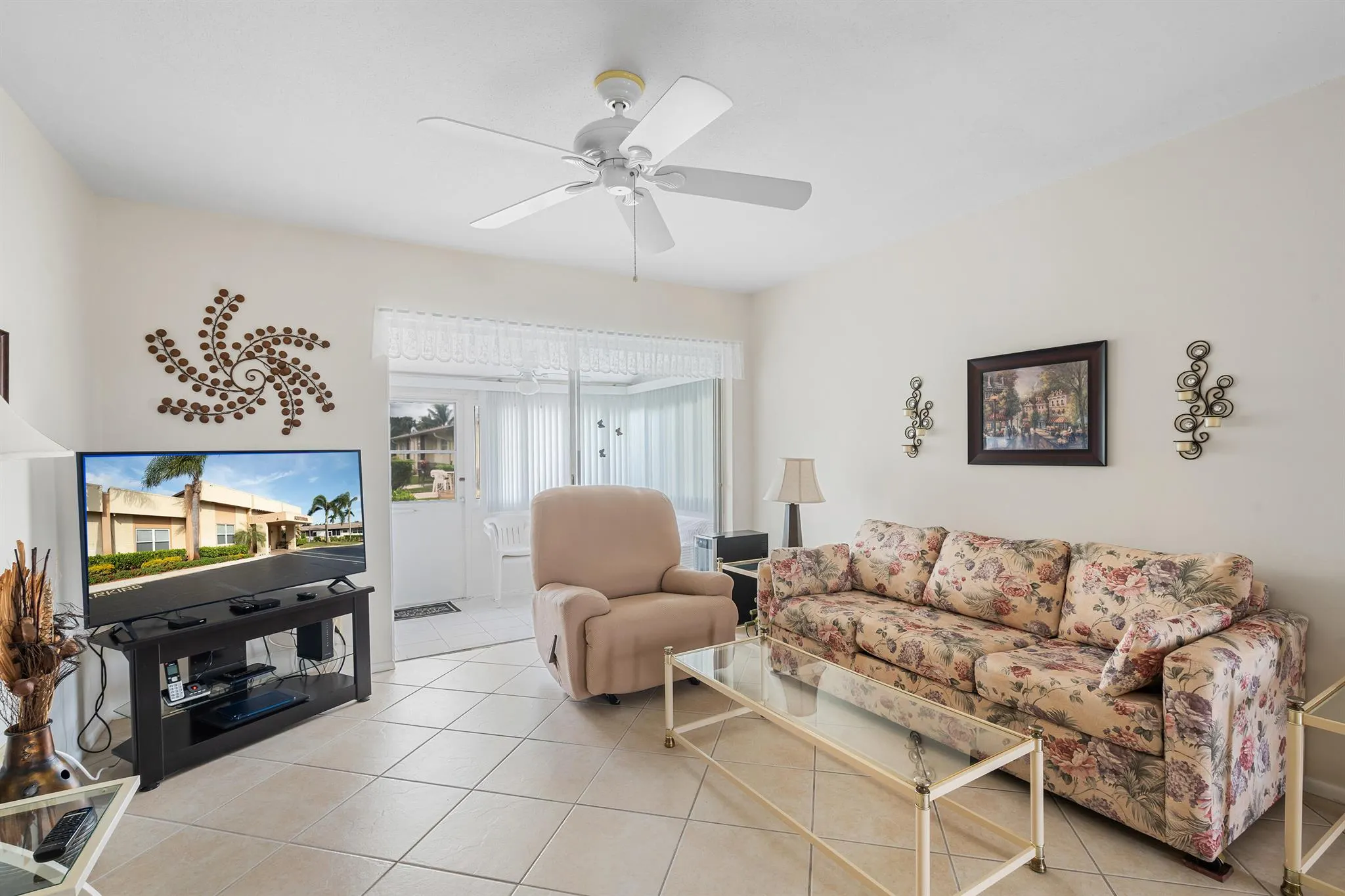 2832 W Crosley Drive, #E