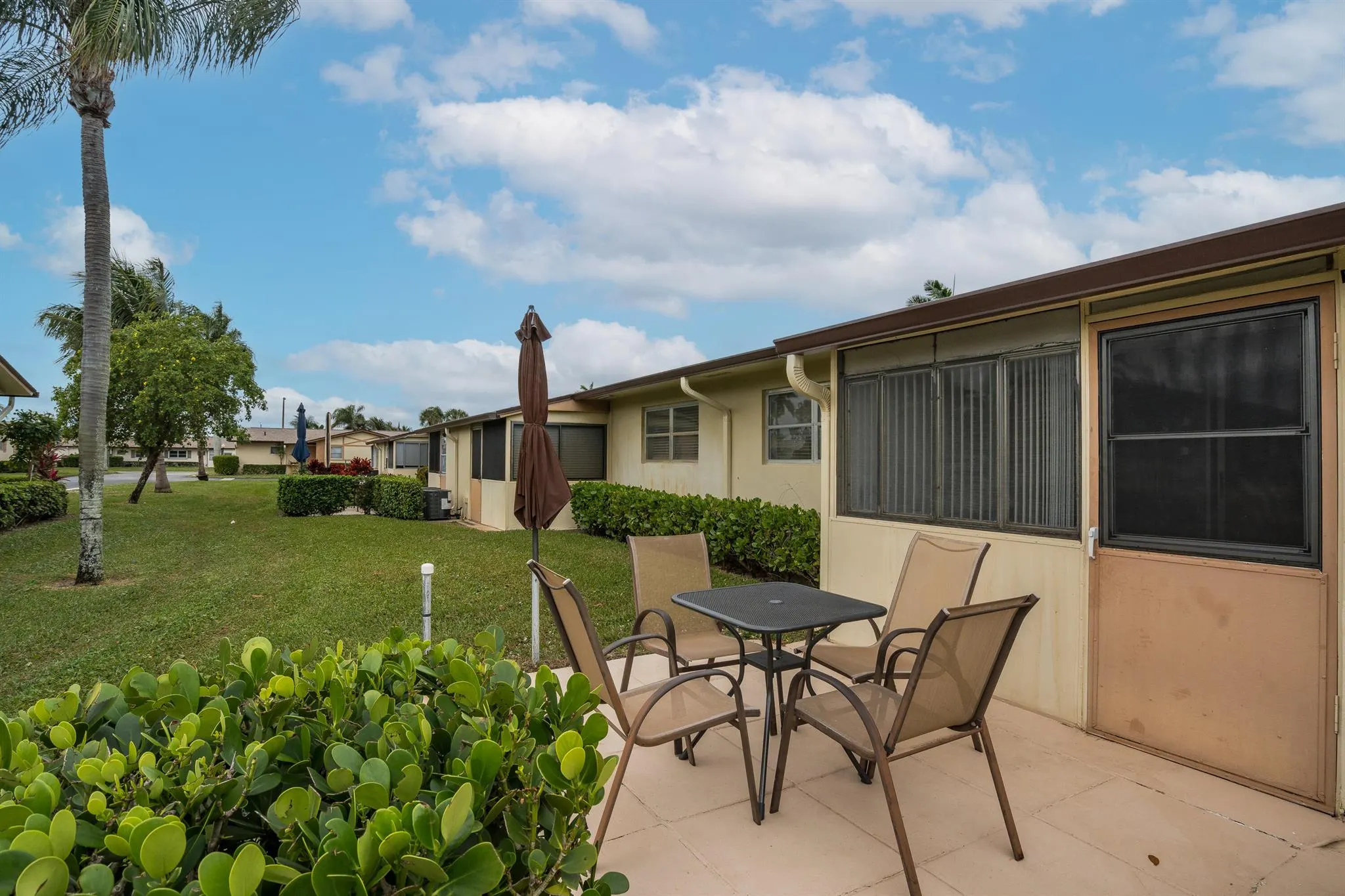 2832 W Crosley Drive, #E
