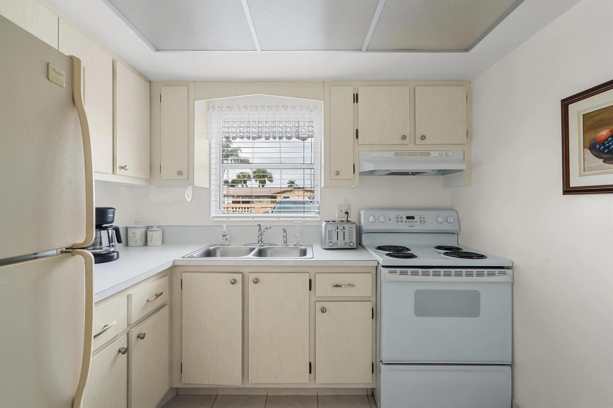 2832 W Crosley Drive, #E