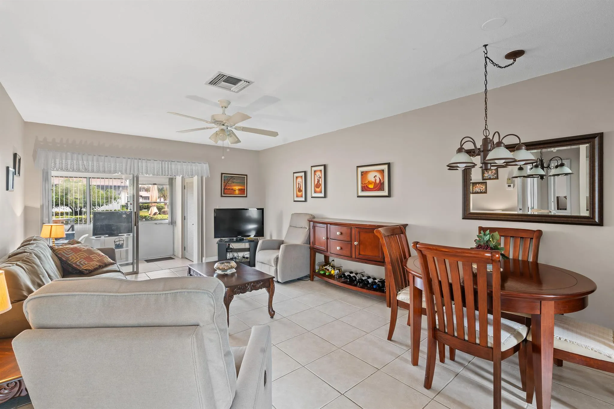 2822 Crosley Drive W, #B