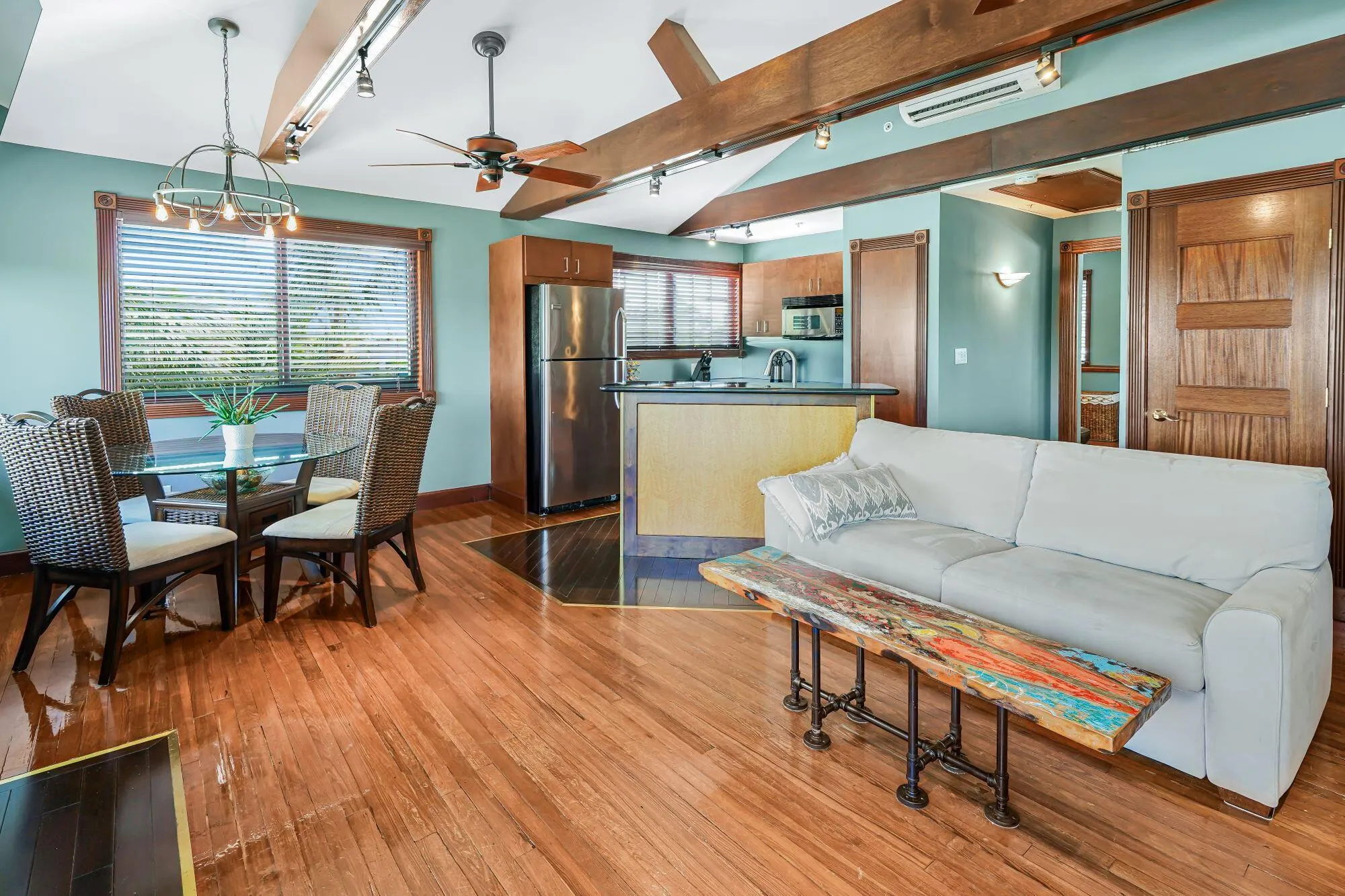 512 SW Saint Lucie Crescent