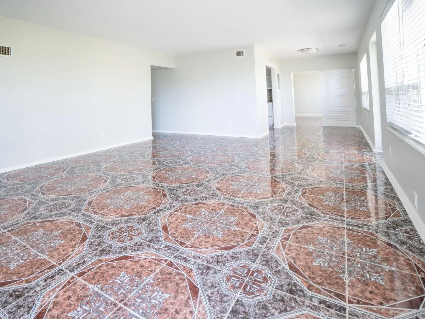 131 N Golfview Road, #4