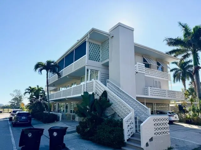 131 N Golfview Road, #4