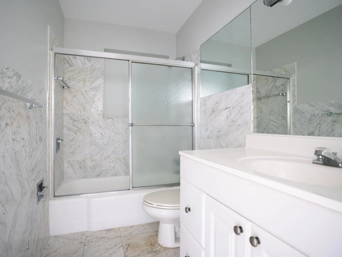 131 N Golfview Road, #4