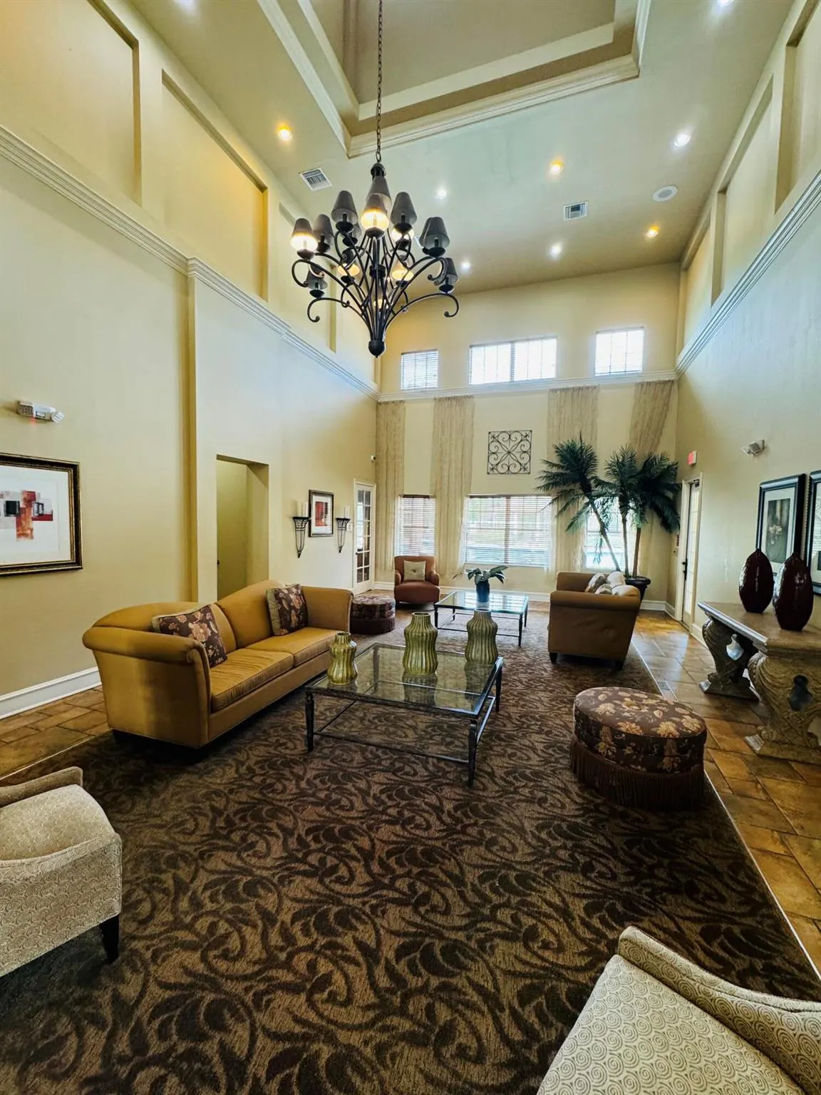 6521 Emerald Dunes Drive, #106