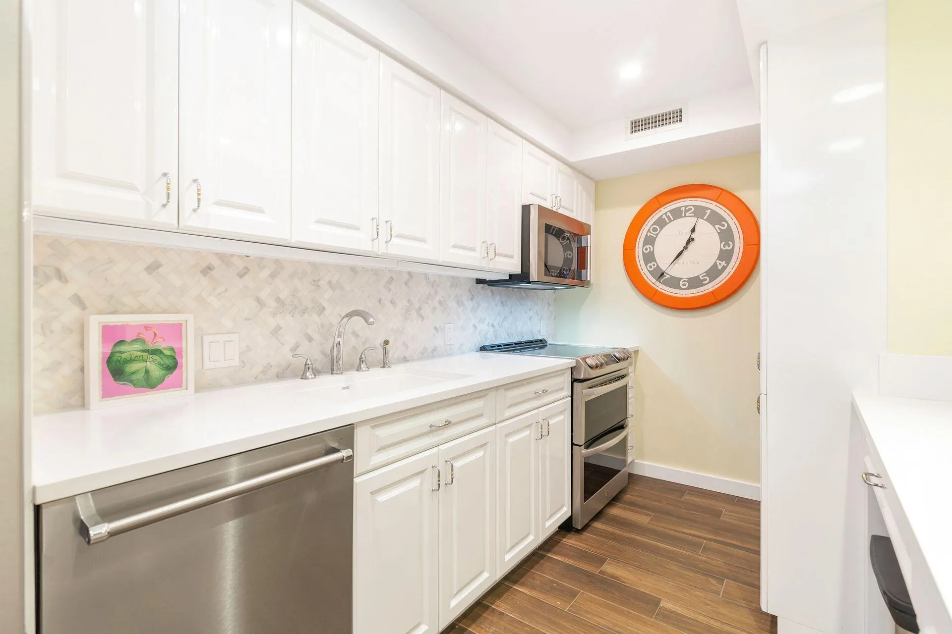 170 Chilean Avenue, #2d