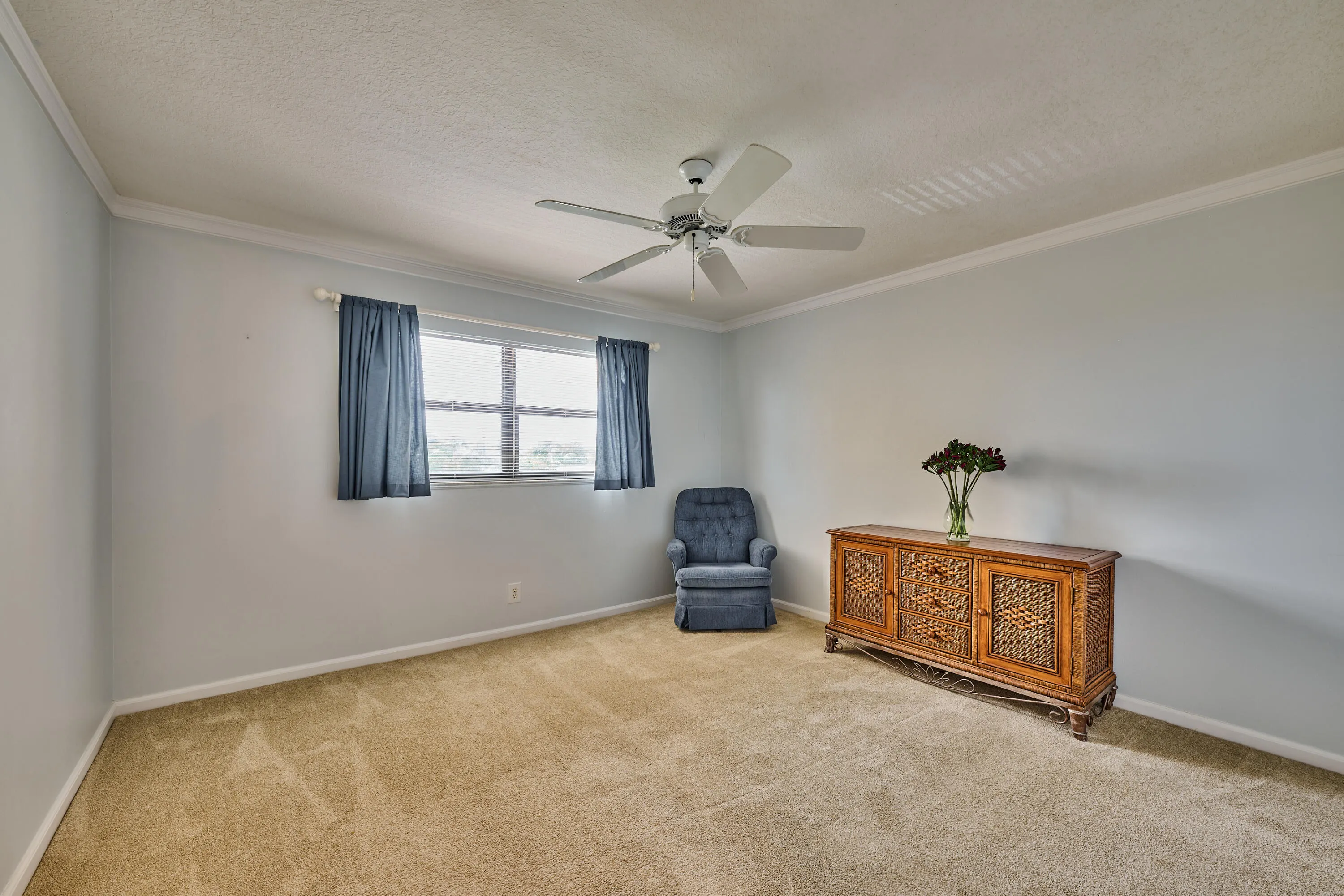 200 Intracoastal Place, #402