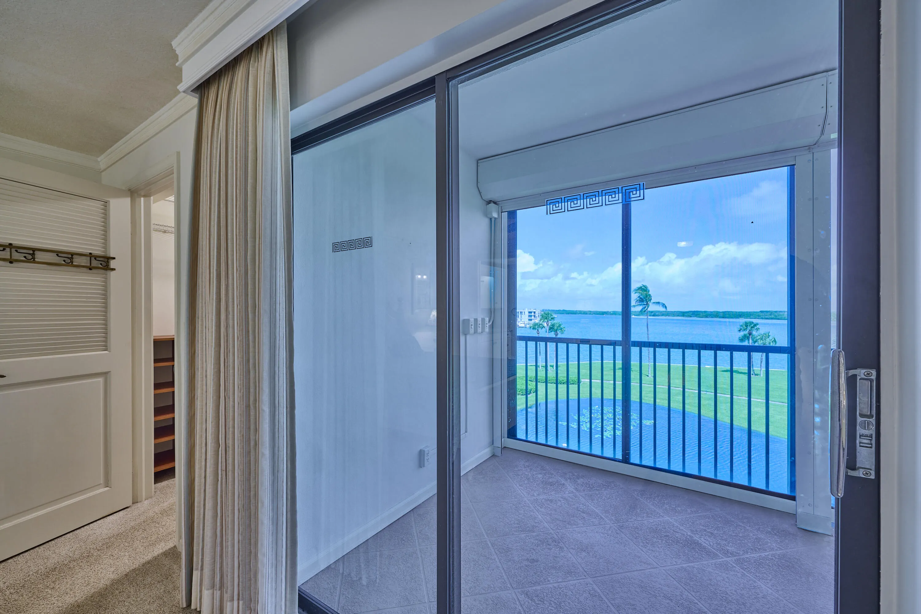 200 Intracoastal Place, #402