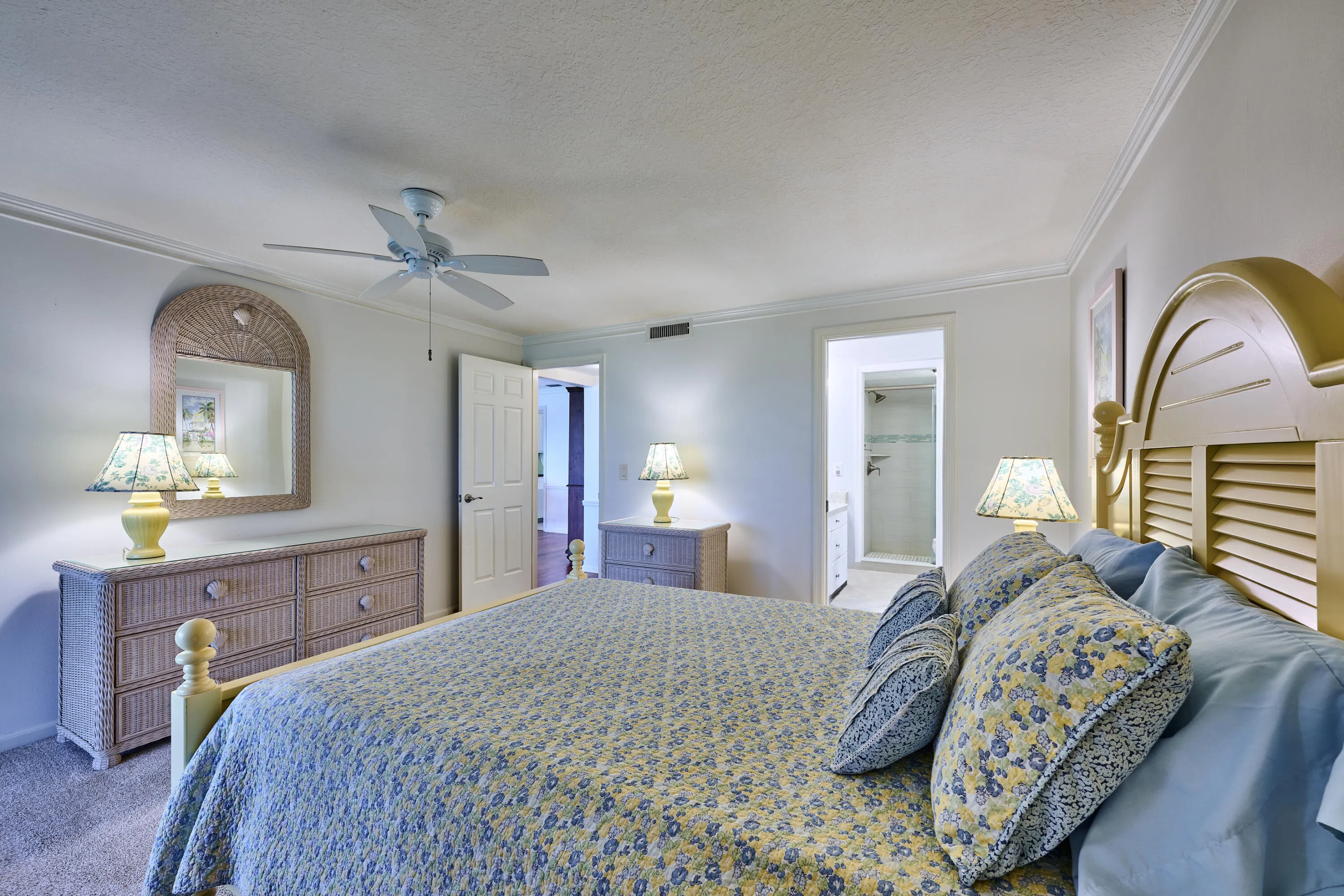 200 Intracoastal Place, #402