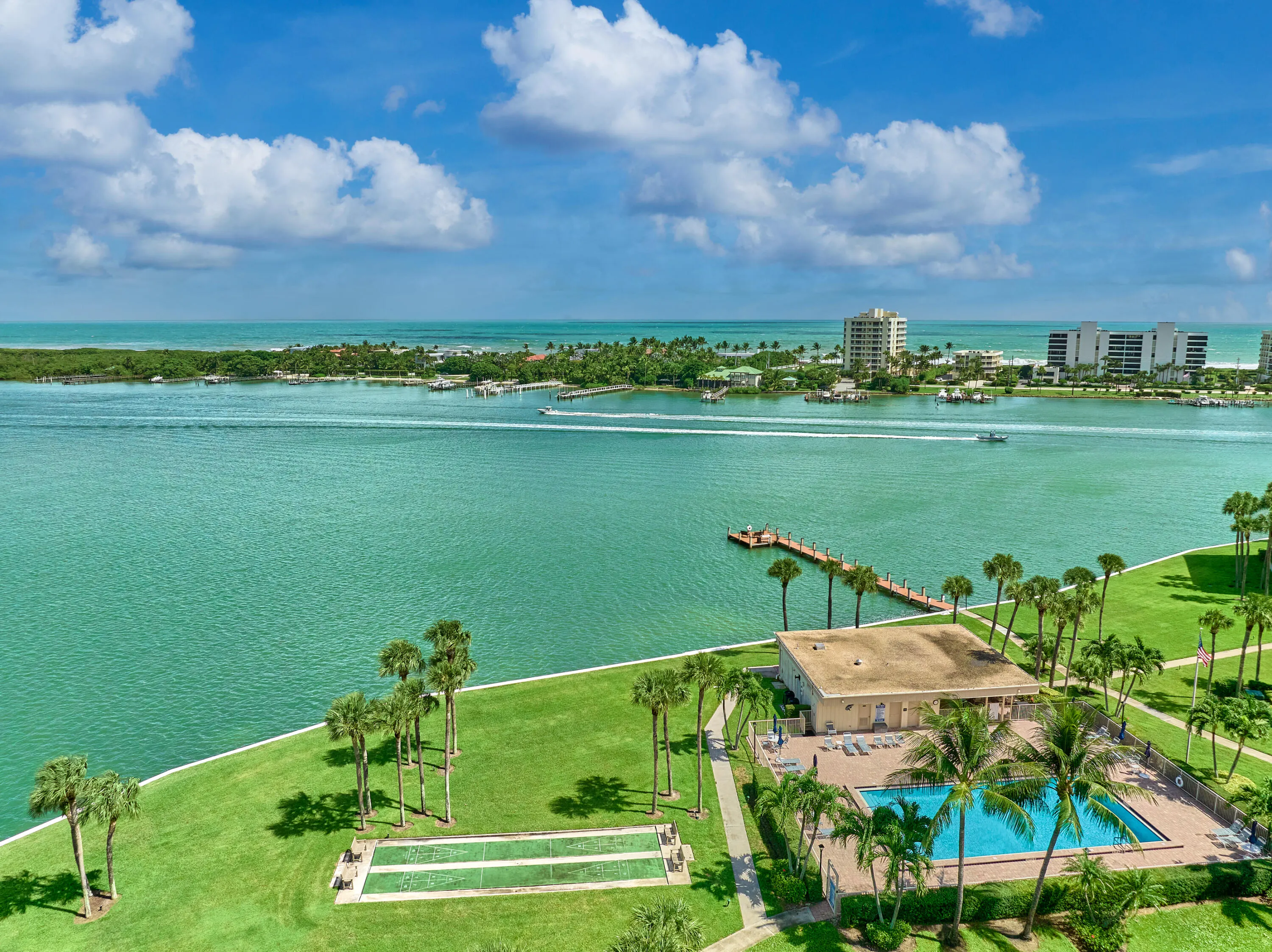 200 Intracoastal Place, #402