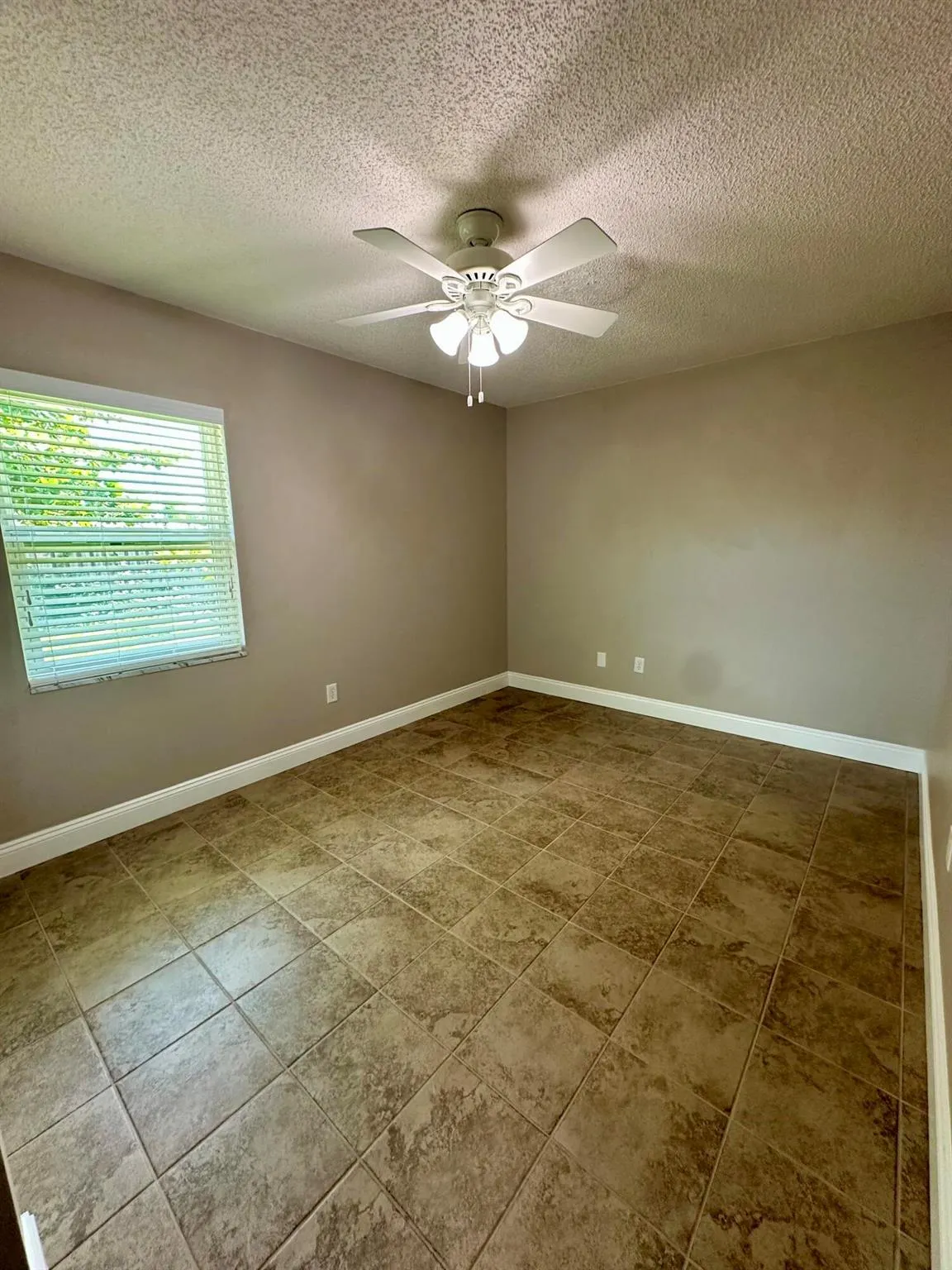 826 Palama Way