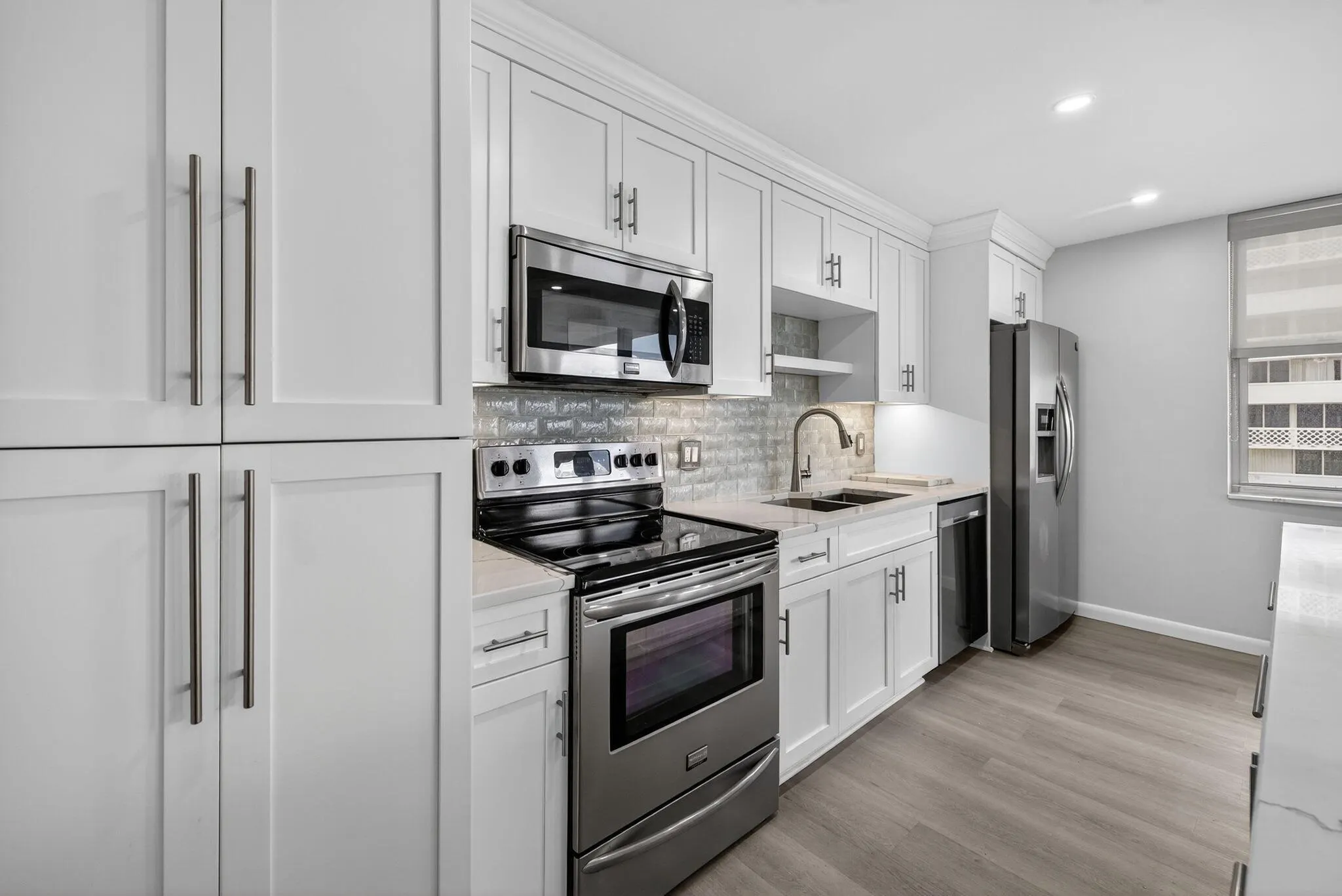 1180 S Ocean Boulevard, #14d