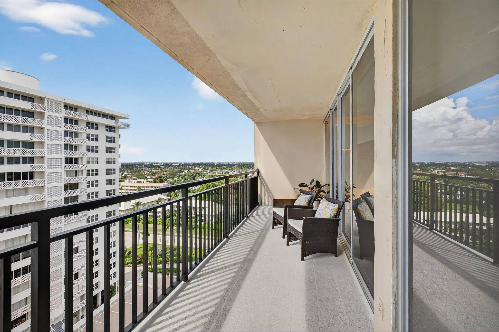 1180 S Ocean Boulevard, #14d
