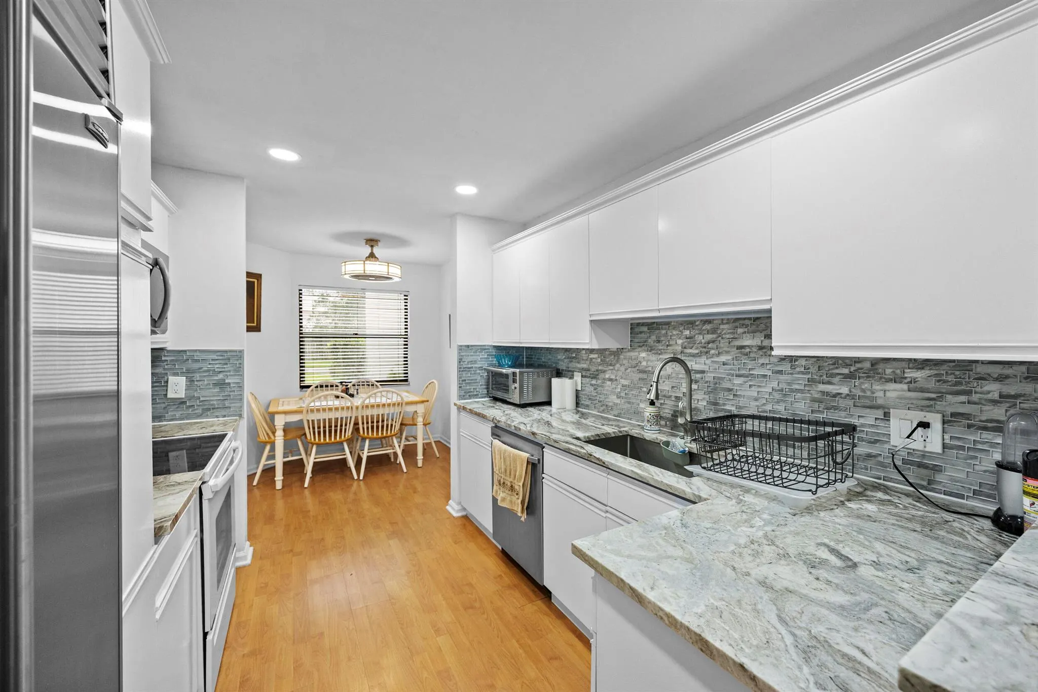 1519 Woodbridge Lakes Circle