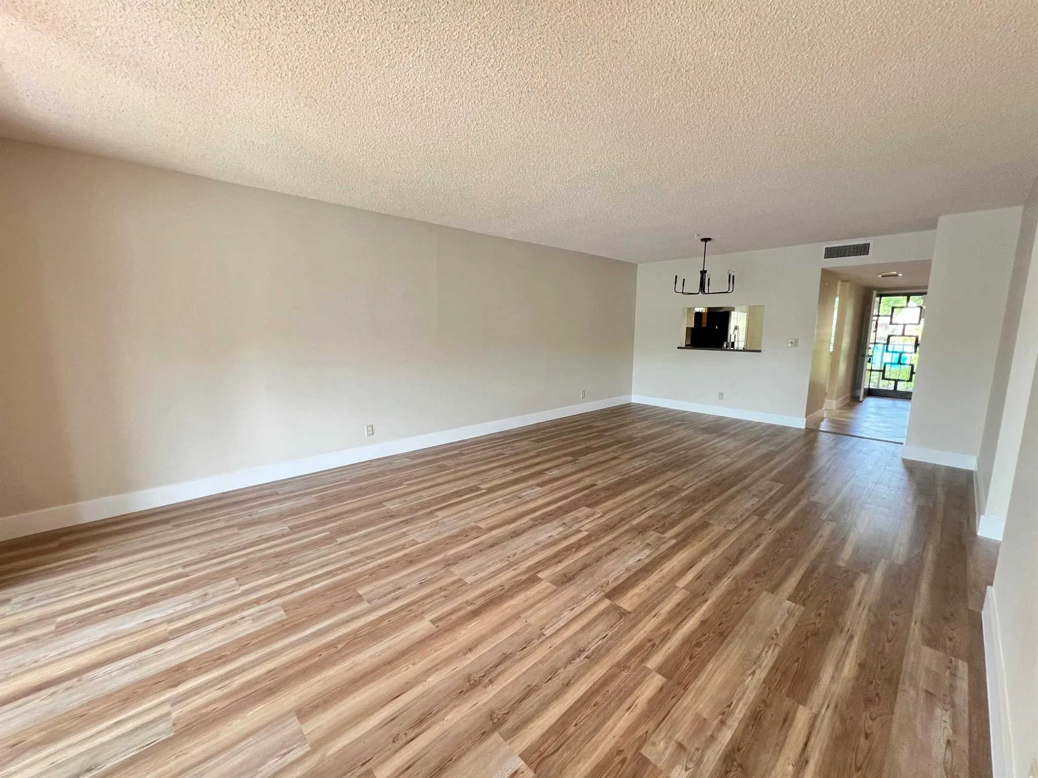 7320 Amberly Lane, #207