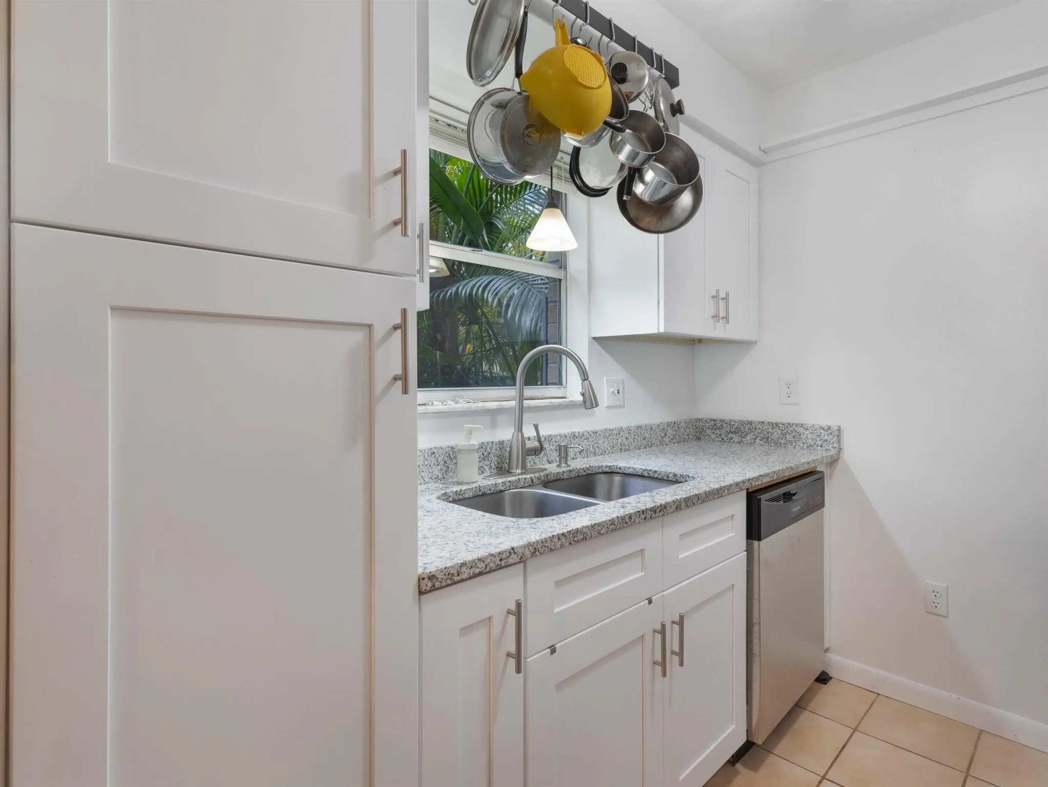 141 Fernery Road, #H3