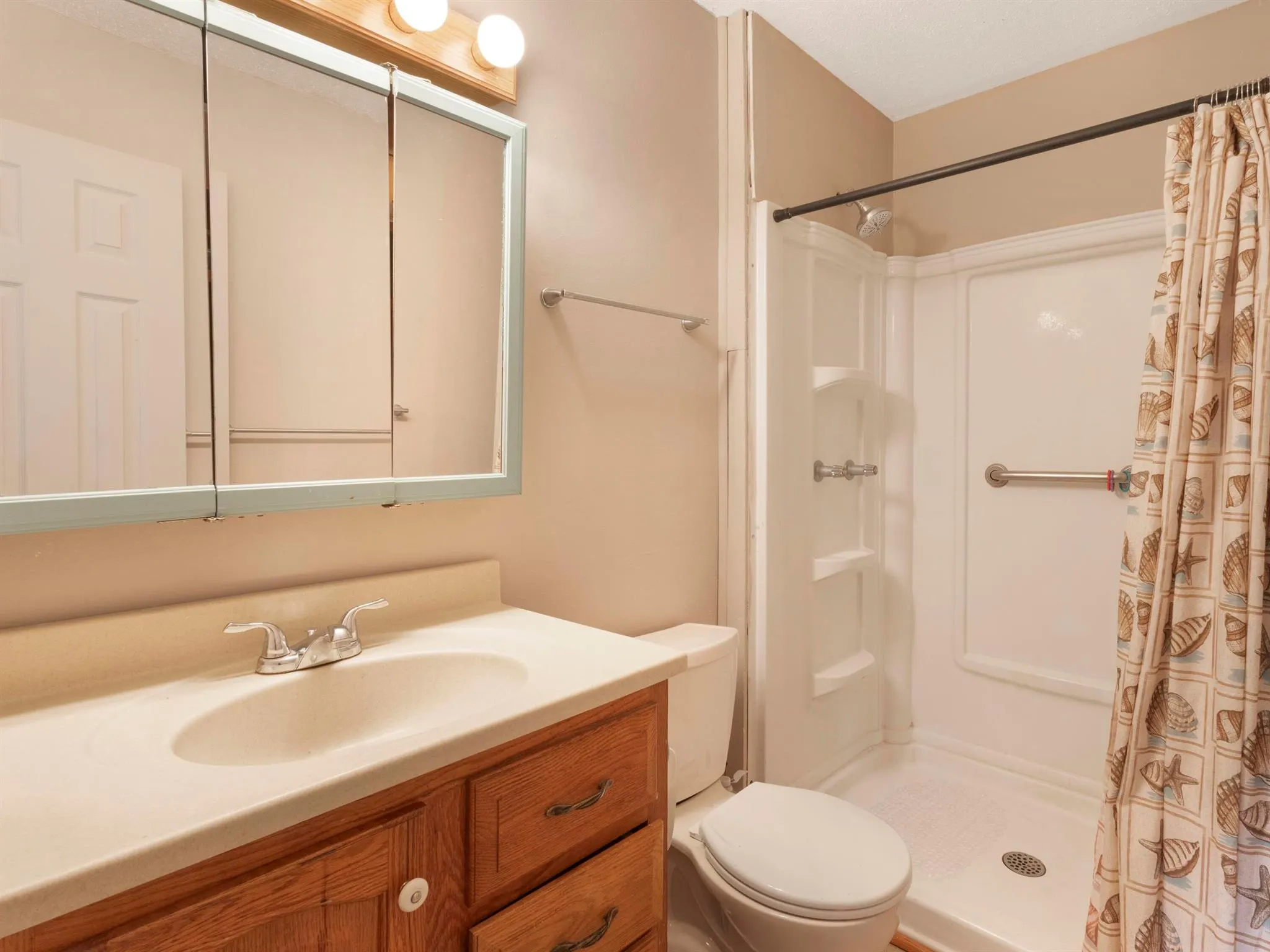 141 Fernery Road, #H3