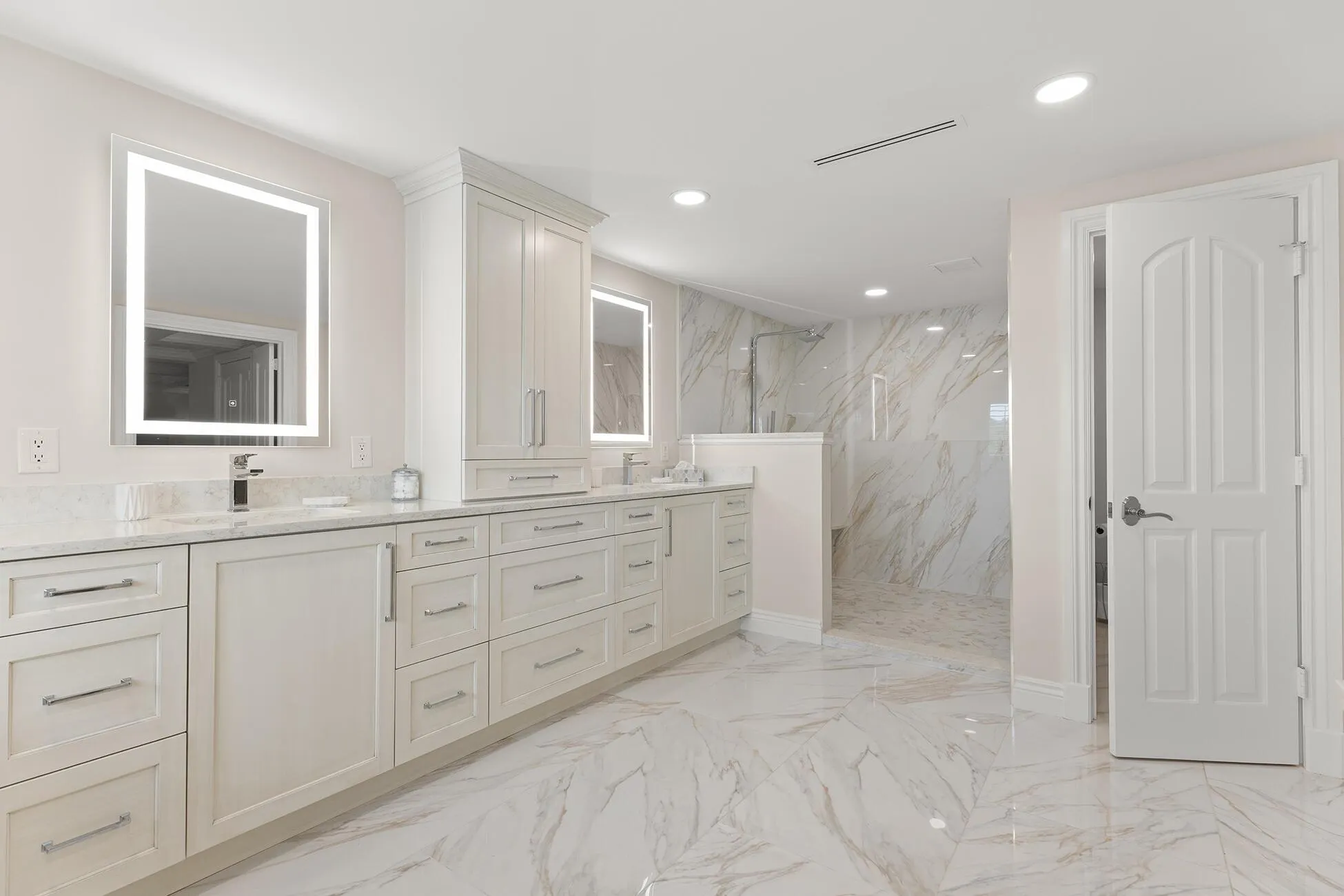 2897 SE Saint Lucie Boulevard