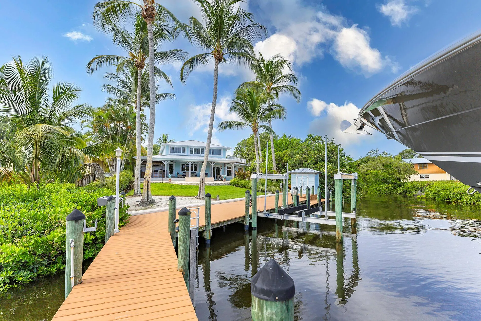 2897 SE Saint Lucie Boulevard