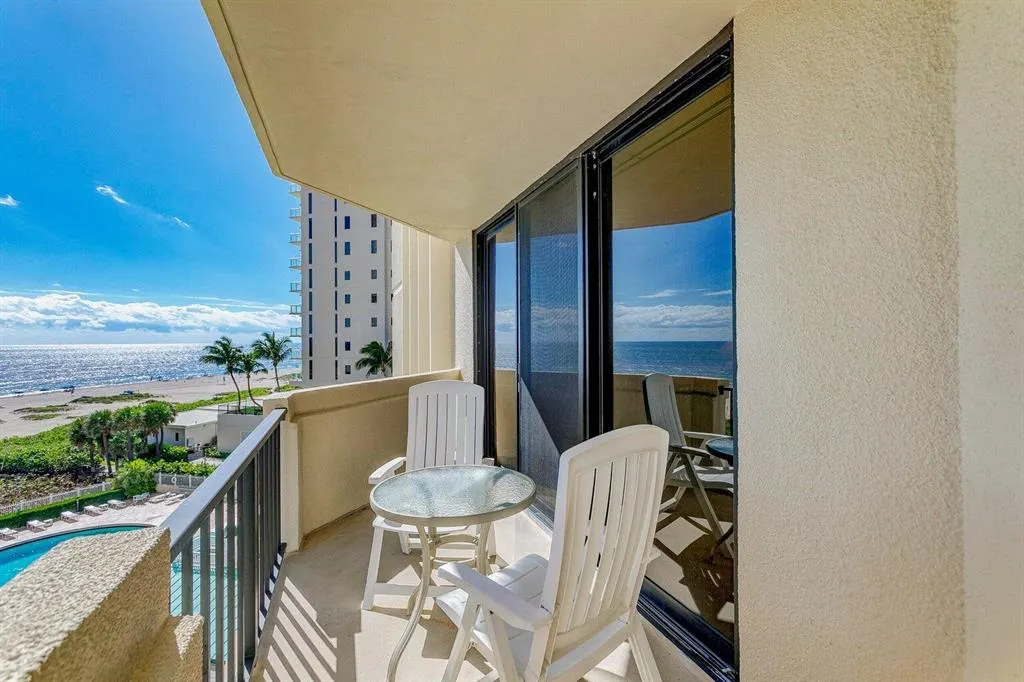 2800 N Ocean Drive, #B - 6d