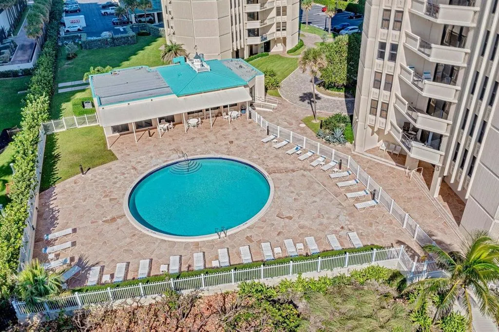 2800 N Ocean Drive, #B - 6d