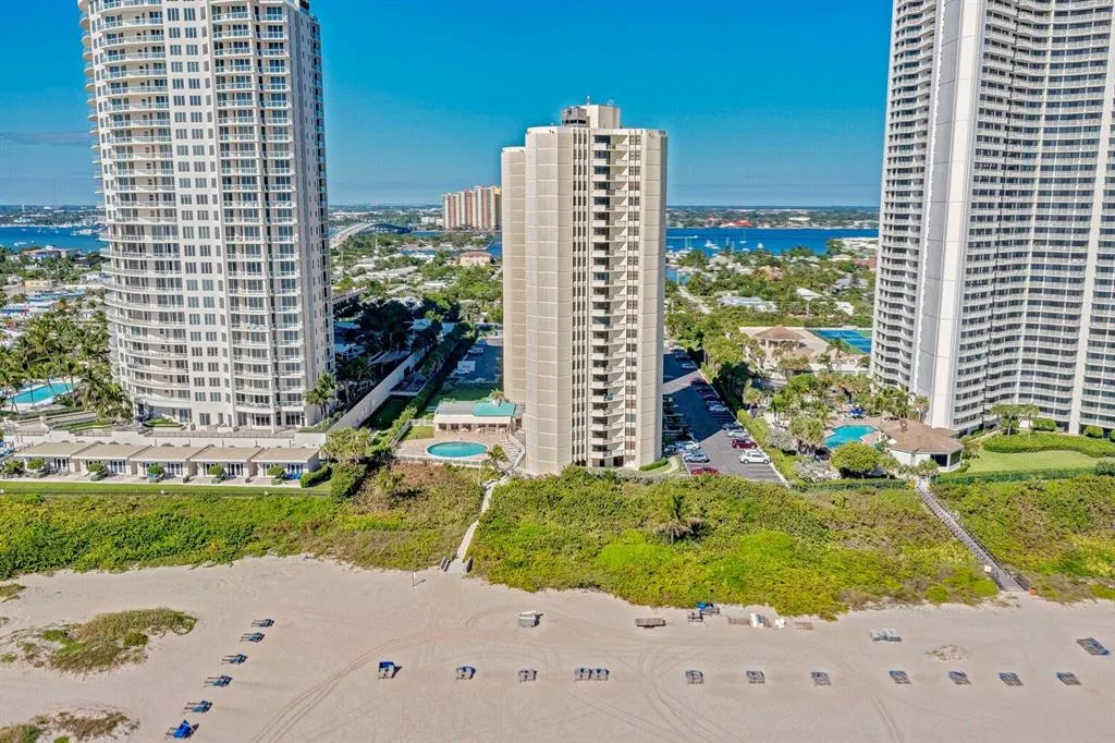 2800 N Ocean Drive, #B - 6d