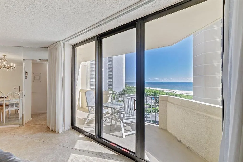 2800 N Ocean Drive, #B - 6d